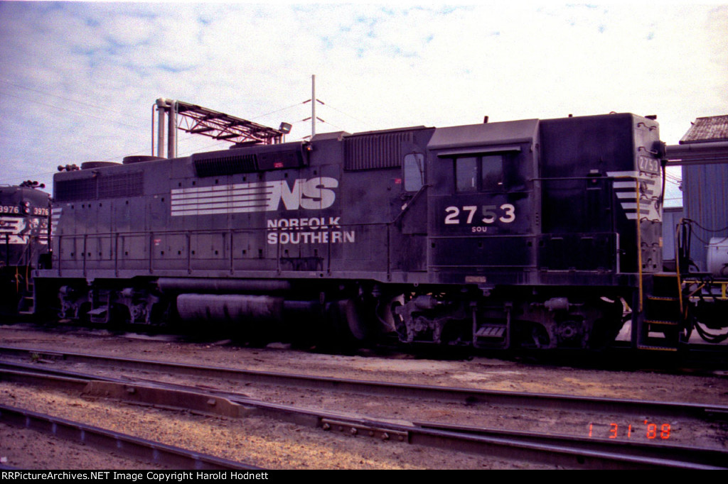 NS 2753